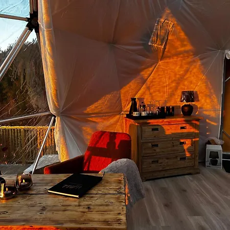 Luxuszelt Forbord Dome Tilleraune