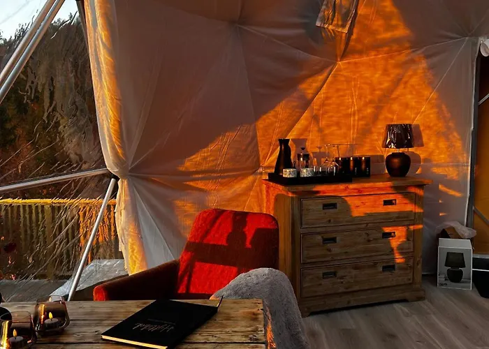 Luxury tent Forbord Dome Tilleraune
