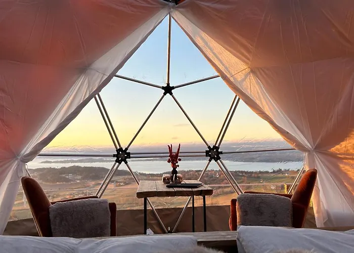 Forbord Dome Lyxtält Tilleraune